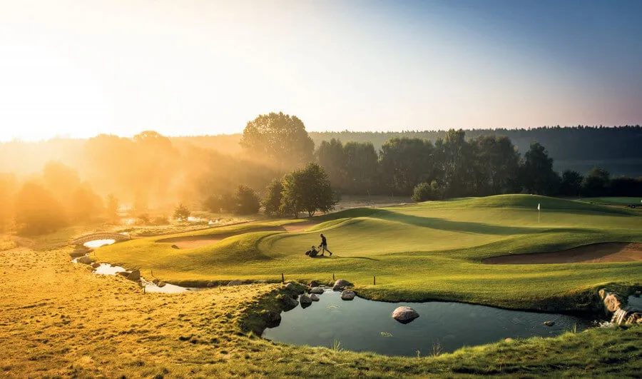 Golf The Ultimate Book Stefan Maiwald Peter Feierabend teNeues - Mamic 1970