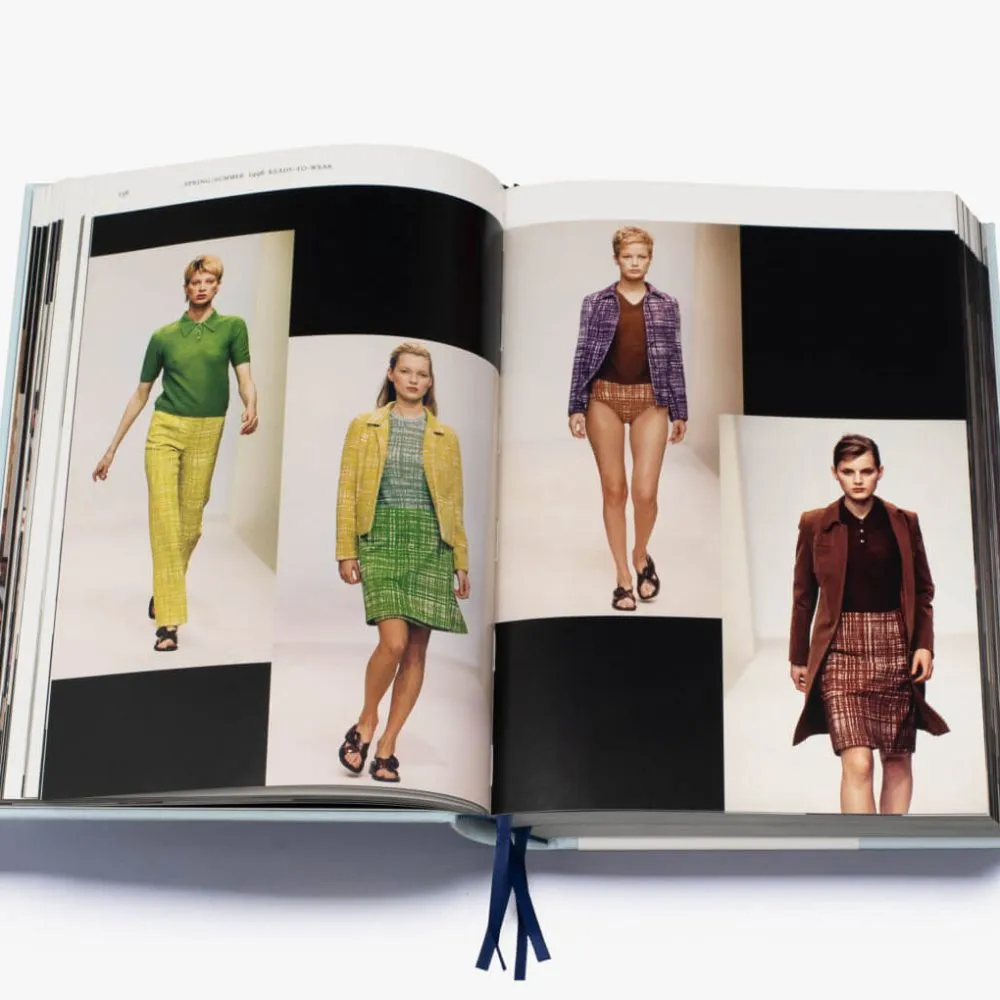 Prada Catwalk Susannah Frankel Thames and Hudson - Mamic 1970
