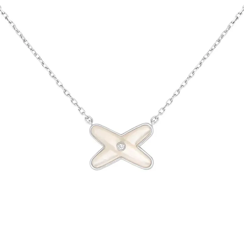 Chaumet Jeux de Liens pendant Ref. 083161 - Mamic 1970