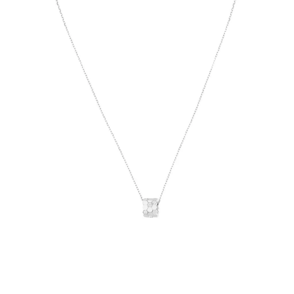 Chaumet Bee My Love necklace Ref.085158