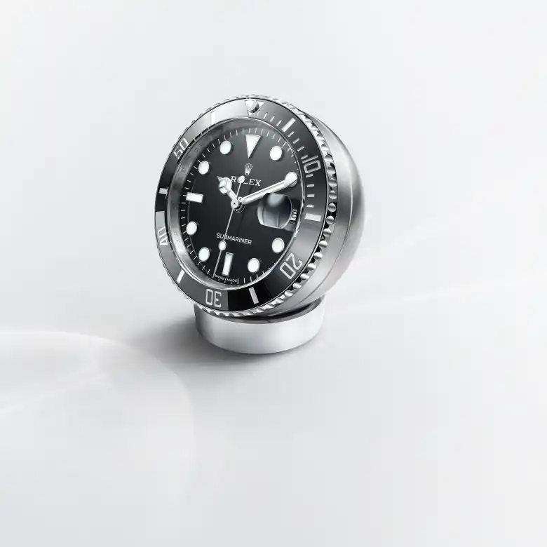 Rolex Submariner Date desk clock in Stainless Steel, c909010ln-0001 at Mamić 1970